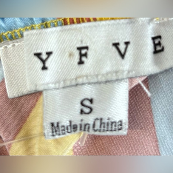 Hyfve Swirl Print Romper Off the Shoulder Size Small - Picture 10 of 10